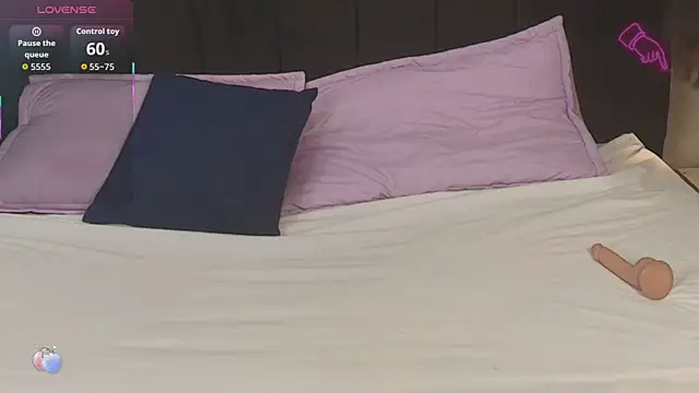 GabySweett  online show from 11/14/25, 12:26