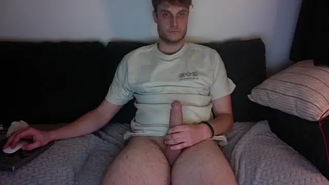 Snapshot of bangzrr3 chatting on 10/12/25, 04:39 bangzrr3 online show from 10/12/25, 04:39