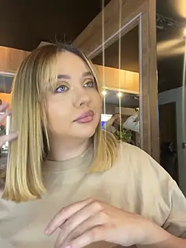 Angelina velvett online show from 10/03/25, 11:02