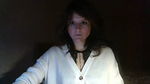 Arivonne online show from 02/08/26, 03:26