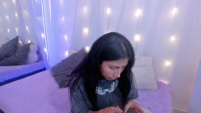 Olivia Morrys online show from 05/21/26, 12:50