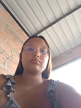 young dairy01 online show from 12/03/25, 01:53