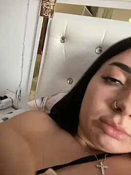 Romina6 online show from 10/21/25, 11:44