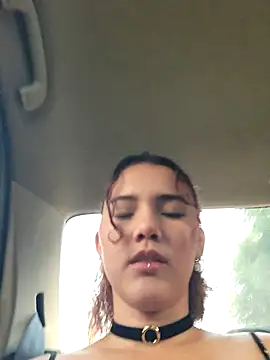 Snapshot of _TOMOE chatting on 10/30/25, 07:03 TOMOE online show from 10/30/25, 07:03