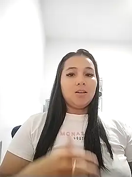 Koral anyelith online show from 10/18/25, 04:48