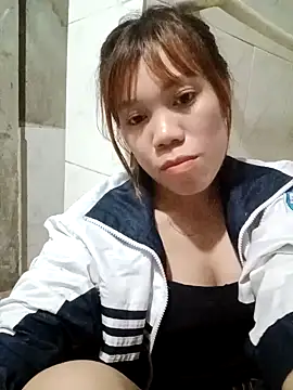 nhinhi-sexy online show from 10/02/25, 02:13