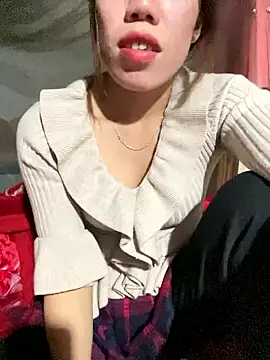 nhinhi-sexy online show from 01/11/26, 01:05