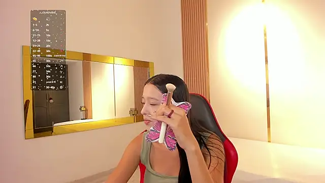 EmmiHops online show from 11/24/25, 12:38