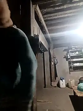 bree-zz online show from 12/04/25, 12:53