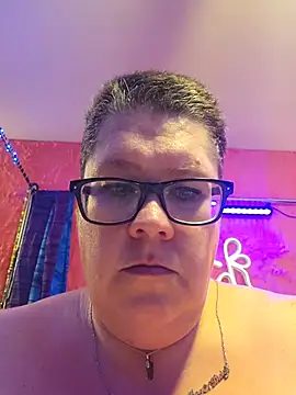 violentviolet68 online show from 05/19/26, 11:22
