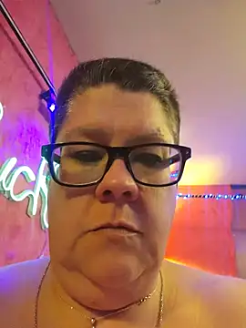 violentviolet68 online show from 05/26/26, 11:01