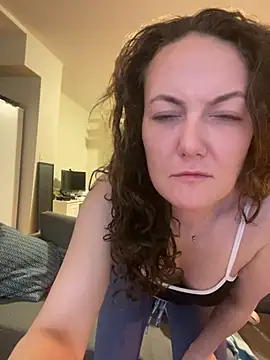 sexybriiiixoxo online show from 05/09/26, 02:17