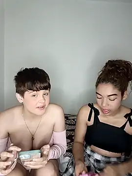 Snapshot of nucitaa-14 chatting on 12/23/25, 02:53 nucitaa-14 online show from 12/23/25, 02:53