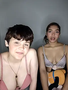 Snapshot of nucitaa-14 chatting on 02/04/26, 02:39 nucitaa-14 online show from 02/04/26, 02:39