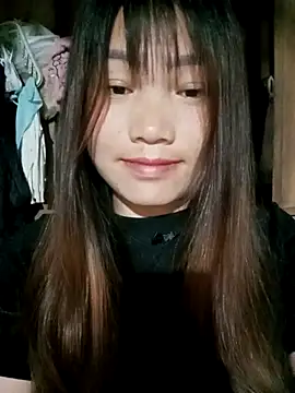 min-xinh online show from 03/11/26, 10:05