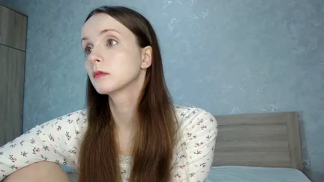 Snapshot of Yourplayfulspark chatting on 10/13/25, 01:16 Yourplayfulspark online show from 10/13/25, 01:16