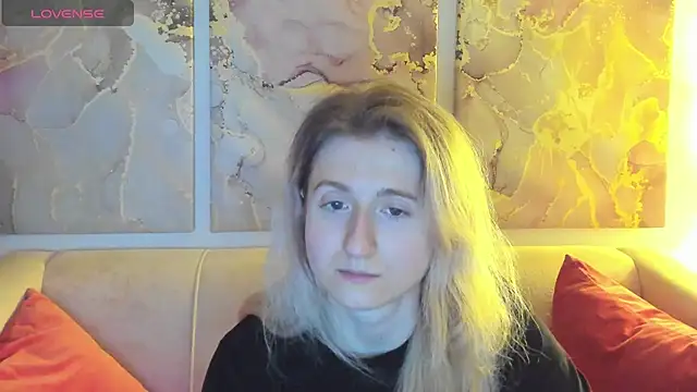 CamillaDreamer online show from 04/16/26, 10:01