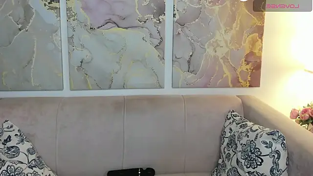 CamillaDreamer online show from 05/16/26, 12:07