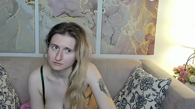 CamillaDreamer online show from 05/22/26, 12:18