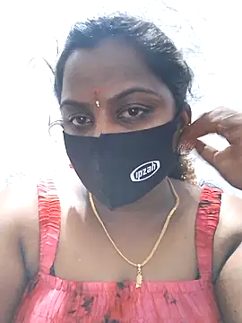 Snapshot of Tamil_Hot_Sindhu chatting on 11/03/25, 05:03 Tamil Hot Sindhu online show from 11/03/25, 05:03