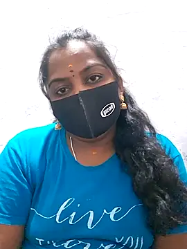 Snapshot of Tamil_Hot_Sindhu chatting on 11/07/25, 05:46 Tamil Hot Sindhu online show from 11/07/25, 05:46