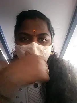 Snapshot of Tamil_Hot_Sindhu chatting on 11/21/25, 06:45 Tamil Hot Sindhu online show from 11/21/25, 06:45