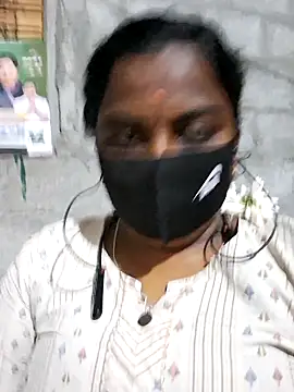 Snapshot of Tamil_Hot_Sindhu chatting on 02/07/26, 05:38 Tamil Hot Sindhu online show from 02/07/26, 05:38