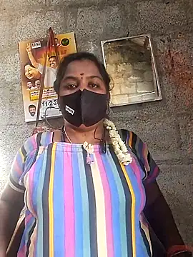 Snapshot of Tamil_Hot_Sindhu chatting on 02/12/26, 05:13 Tamil Hot Sindhu online show from 02/12/26, 05:13