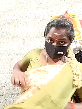 Snapshot of Tamil_Hot_Sindhu chatting on 02/19/26, 06:15 Tamil Hot Sindhu online show from 02/19/26, 06:15