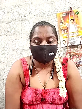 Snapshot of Tamil_Hot_Sindhu chatting on 02/23/26, 06:05 Tamil Hot Sindhu online show from 02/23/26, 06:05