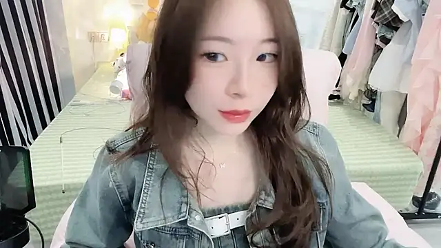 Gardenia-222 online show from 12/14/25, 01:49