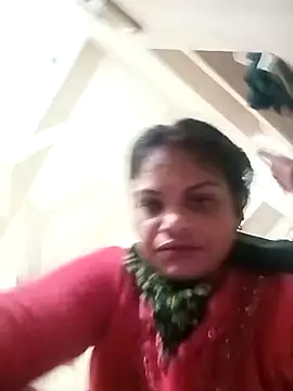 Snapshot of SHMA-77 chatting on 11/28/25, 03:36 SHMA-77 online show from 11/28/25, 03:36