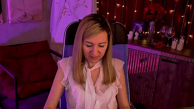 DonnaSmitth online show from 04/16/26, 09:39