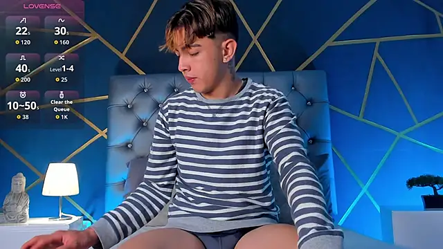 Lian Miller1  online show from 03/12/26, 12:33