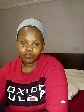 Snapshot of Nastydollx2 chatting on 10/10/25, 02:43 Nastydollx2 online show from 10/10/25, 02:43