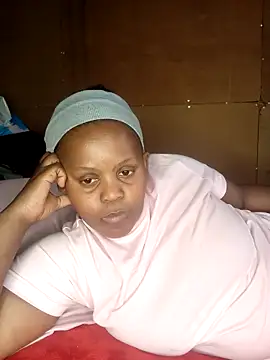 Snapshot of Nastydollx2 chatting on 10/26/25, 12:11 Nastydollx2 online show from 10/26/25, 12:11