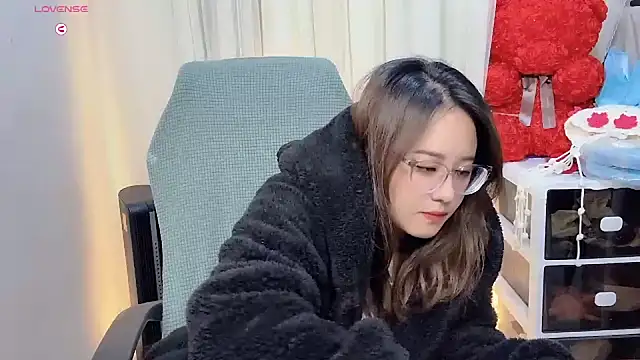 NEWONETO online show from 11/27/25, 11:23