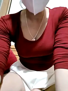 Snapshot of LenaCii chatting on 11/12/25, 04:57 LenaCii online show from 11/12/25, 04:57