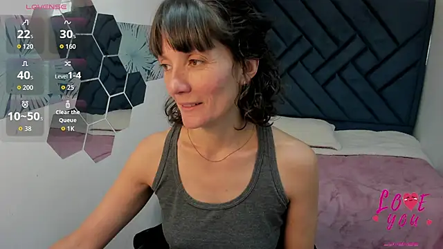 Valery More   online show from 07/01/26, 03:12
