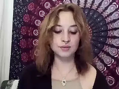 AdalynKiss online show from 10/05/25, 06:17