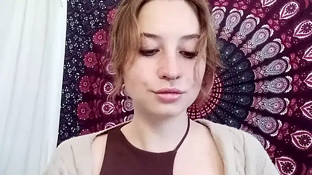 AdalynKiss online show from 10/07/25, 06:10