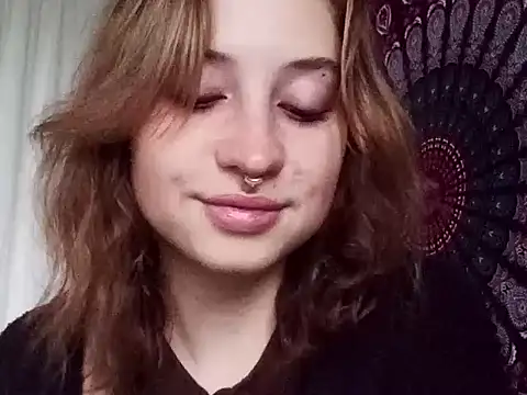 AdalynKiss online show from 10/17/25, 06:16