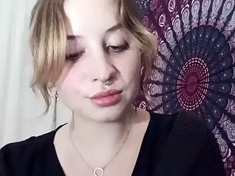 AdalynKiss online show from 10/17/25, 06:54