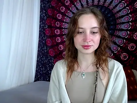 AdalynKiss online show from 04/07/26, 06:14