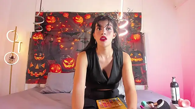 Misaki Kai online show from 10/28/25, 02:59