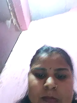 Snapshot of Mamta-Thakur chatting on 10/25/25, 05:51 Mamta-Thakur online show from 10/25/25, 05:51