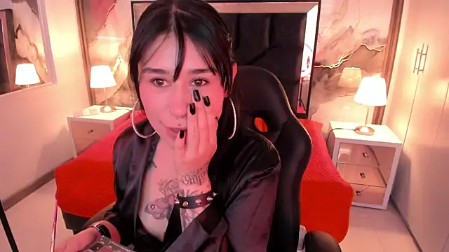 SusanVilla online show from 01/10/26, 07:48