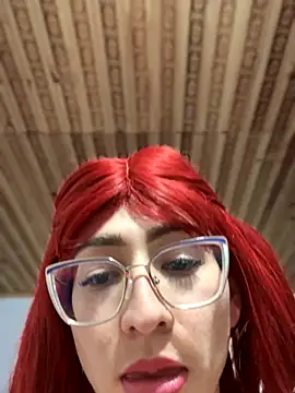 Snapshot of NICOLLE__12 chatting on 10/10/25, 07:24 NICOLLE 12 online show from 10/10/25, 07:24