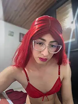 NICOLLE  12 online show from 03/30/26, 04:02