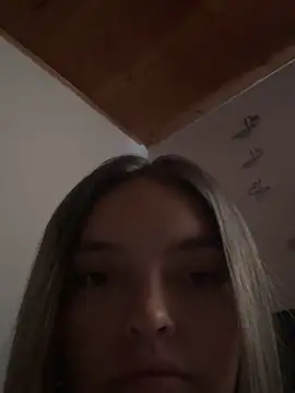 Snapshot of Miia_Millerr chatting on 10/31/25, 11:11 Miia Millerr online show from 10/31/25, 11:11